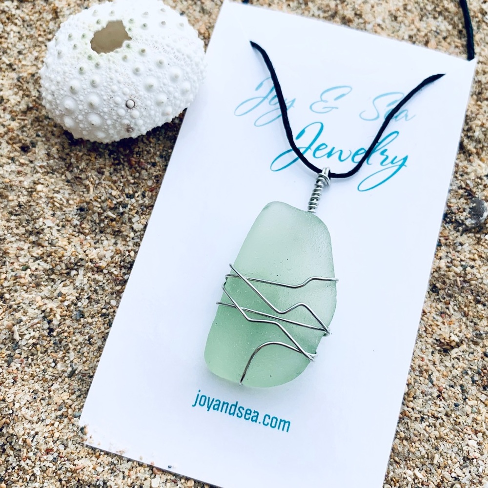 Beachcomber Seaglass Necklace - Picture 4 of 8
